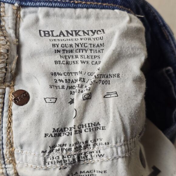 Blank NYC Women's Jeans Size‎ 27 Distressed Denim with Stylish Tears - Picture 15 of 16
